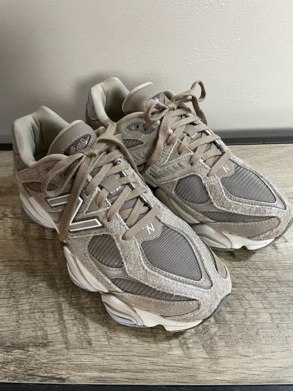 Men's NEW BALANCE 9060 PB Mushroom Timberwolf ABZORB SBS Running SNEAKERS 7.5 - Picture 2 of 8